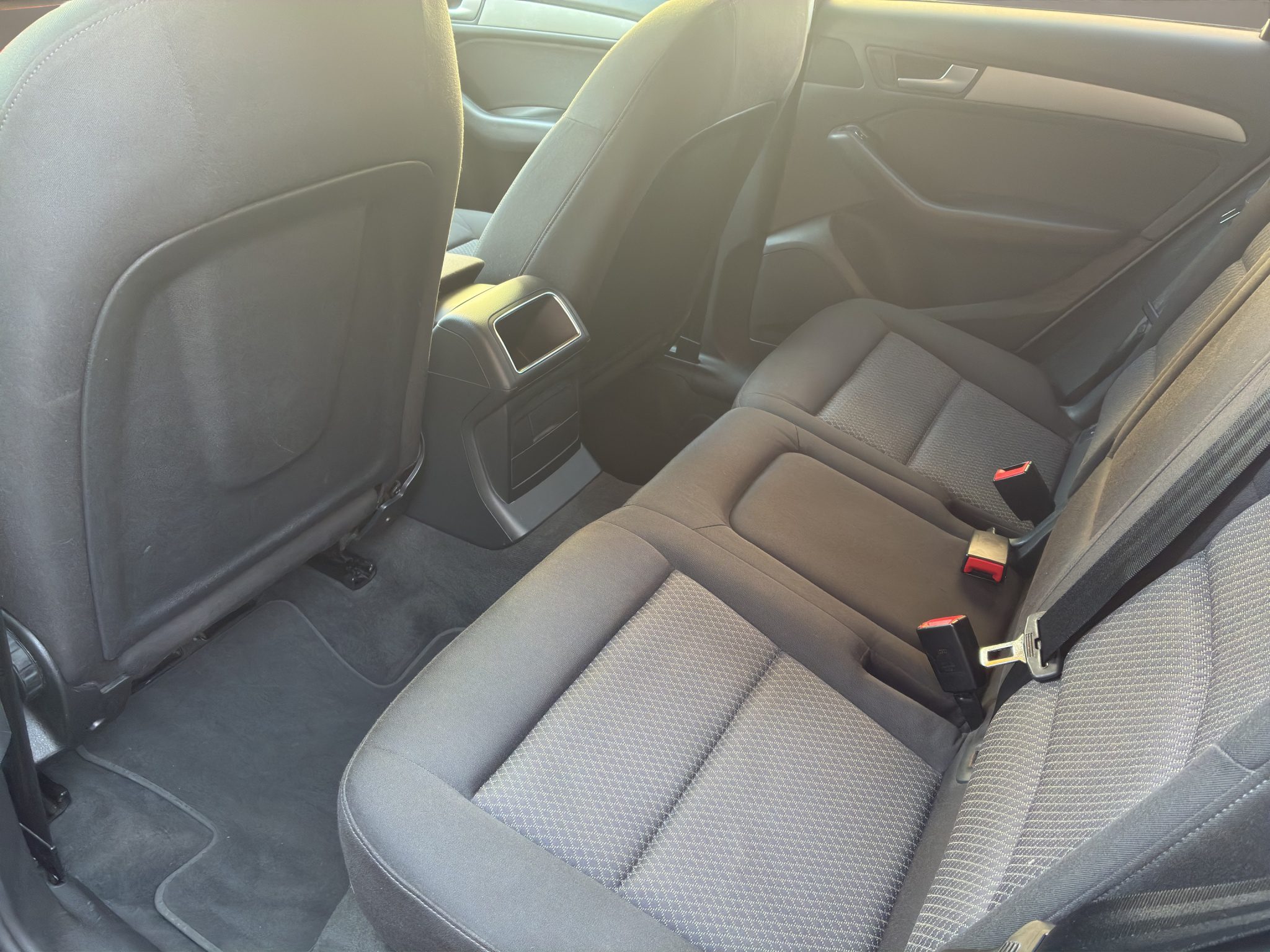 AUDIQ5DIESELNAVI_11_converted
